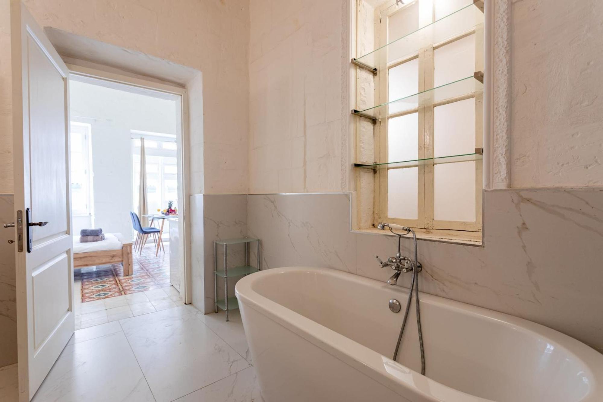 Valletta Exclusive 3Br House With Rooftop Terrace - Cityapartmentstay Buitenkant foto
