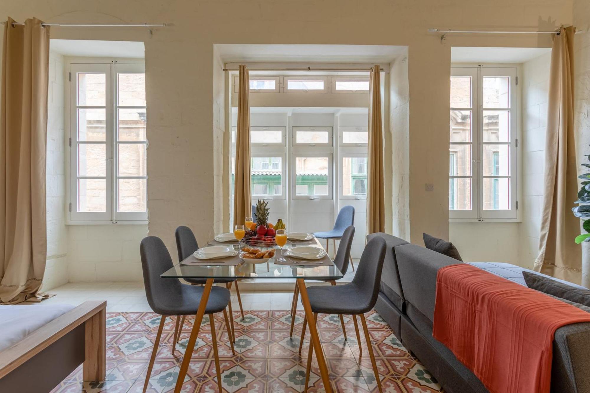 Valletta Exclusive 3Br House With Rooftop Terrace - Cityapartmentstay Buitenkant foto